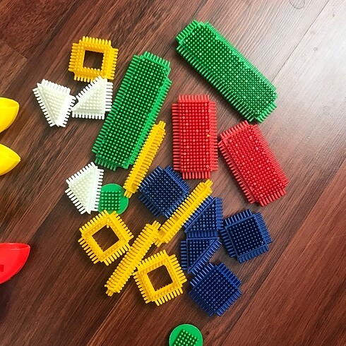 Beden Akrobatik yapı blokları ve Kaktüs legolar