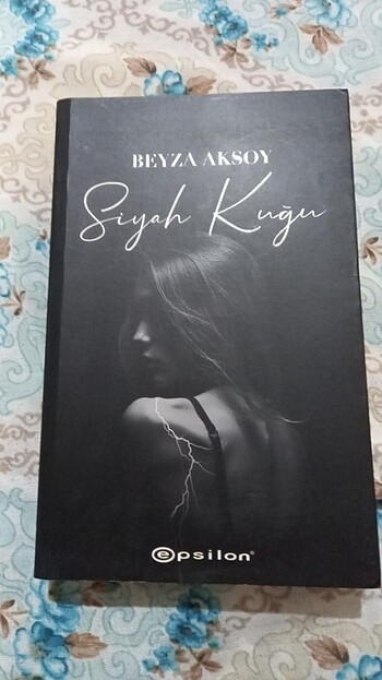  Siyah kuğu 1. ve 2. kitap