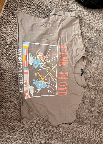 Gri Kısa Kollu Pink Floyd Baskılı Tişört