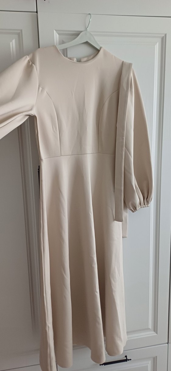 Bej Drapeli Uzun Kadın Elbise - Görsel 2