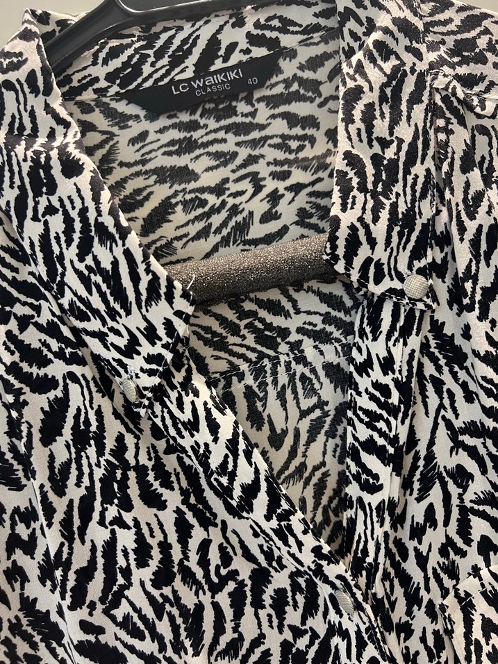 Zebra Desenli Siyah beyaz  Gömlek - Görsel 2