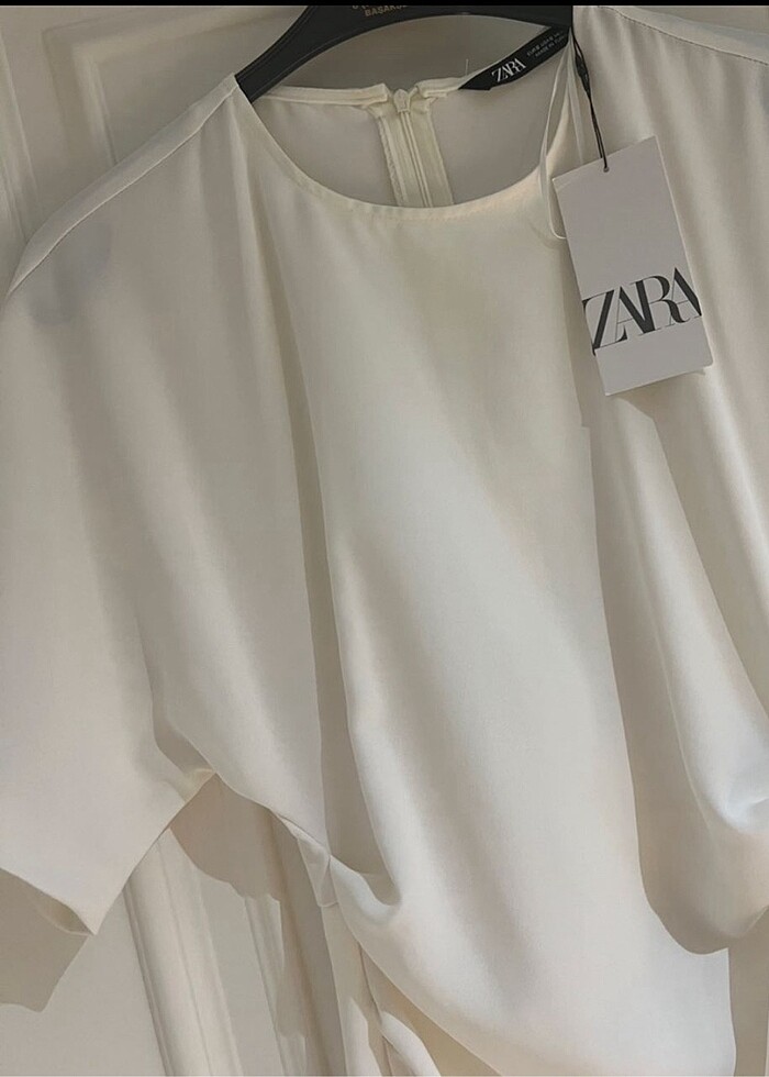 Zara drapeli vücuda oturan elbise - Görsel 3