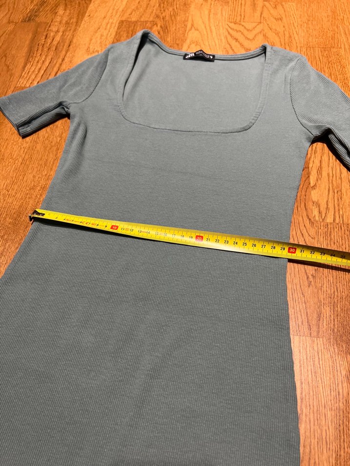 Yeşil Kadın Günlük Dar Kesim Uzun Elbise - Görsel 3