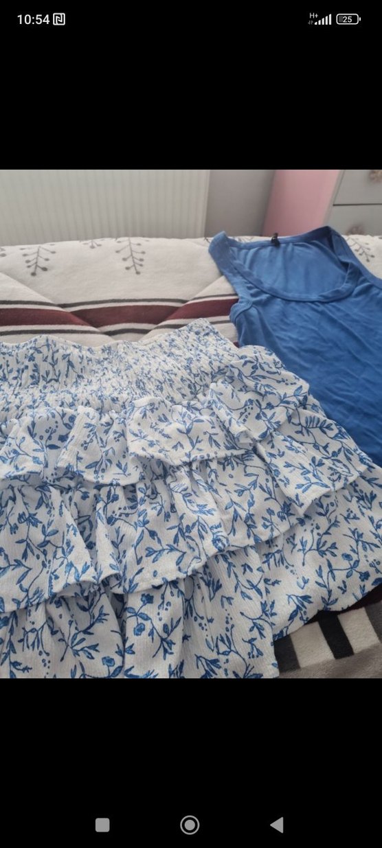 Mavi Desenli Fırfırlı Mi etek ve tişört - Görsel 5