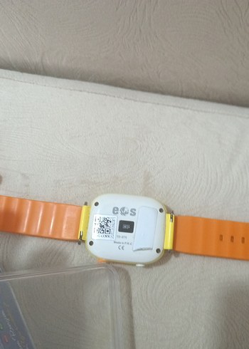 Sarı renkli akıllı saat - Görsel 3