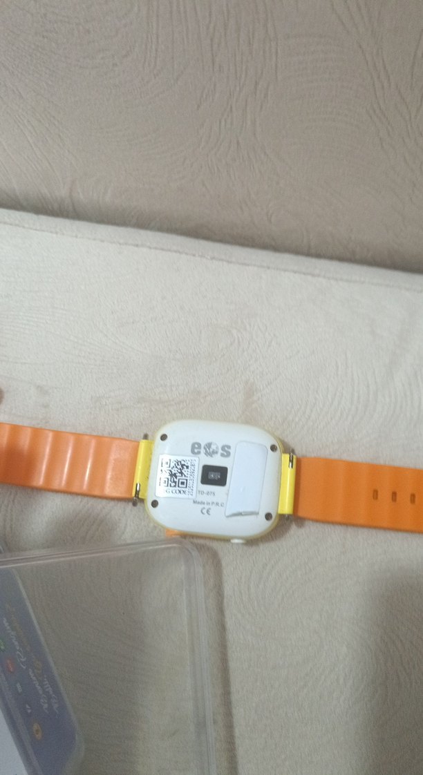 Sarı renkli akıllı saat - Görsel 3