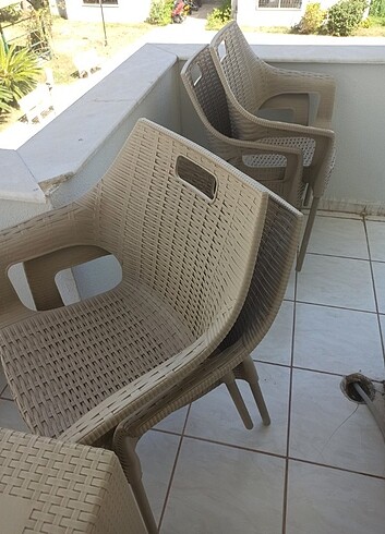 Beden Masa Ve 4 adet Sandalye ,Rattan