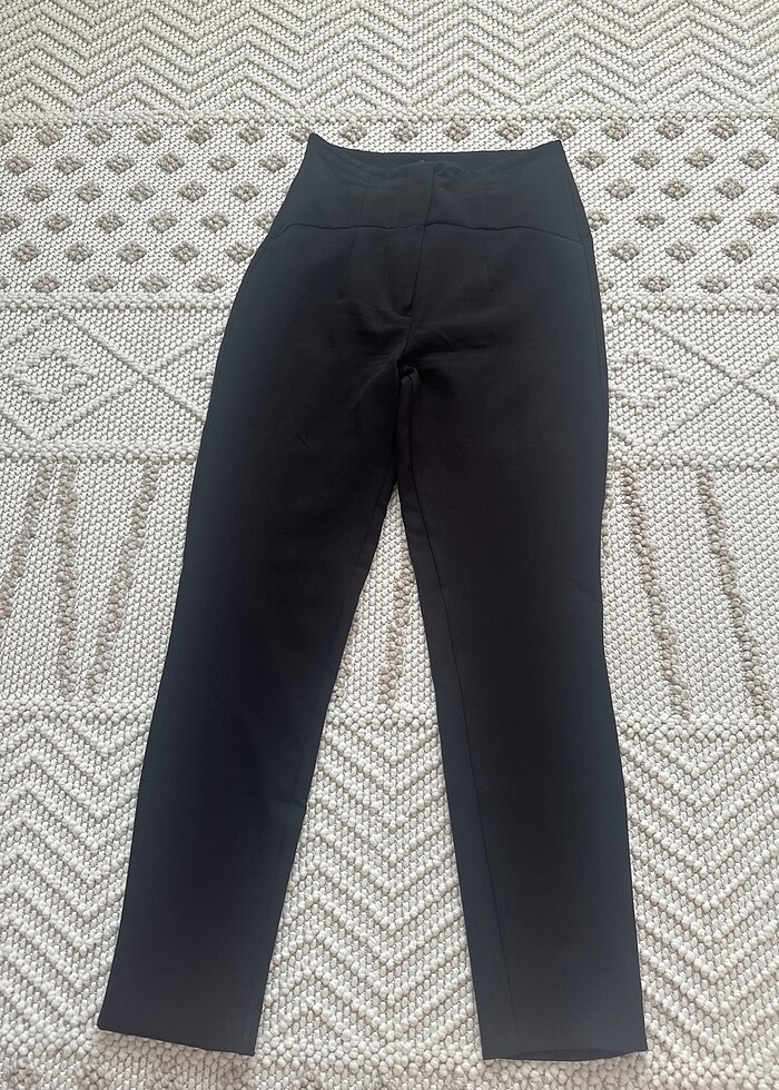 Trendyol Milla 2 Siyah Pantolon - Görsel 4