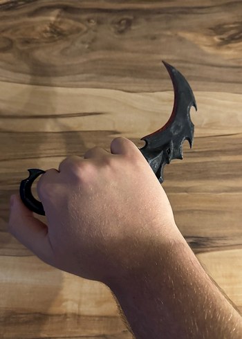Valorant Yağmacı Karambit - Görsel 3