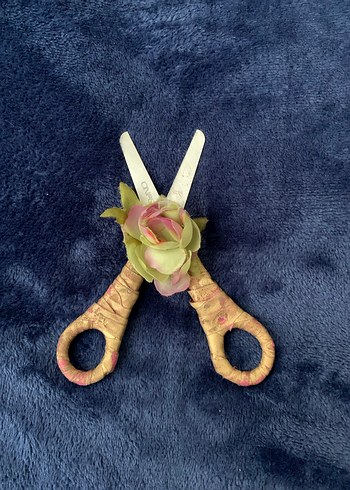 Pastel Mavi Çiçekli Nişan Makası - Görsel 3