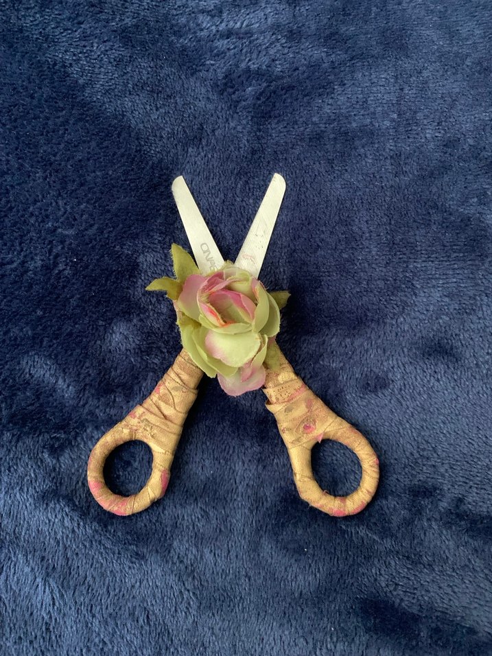 Pastel Mavi Çiçekli Nişan Makası - Görsel 3