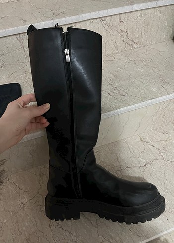 Kadın siyah çizme - Görsel 2