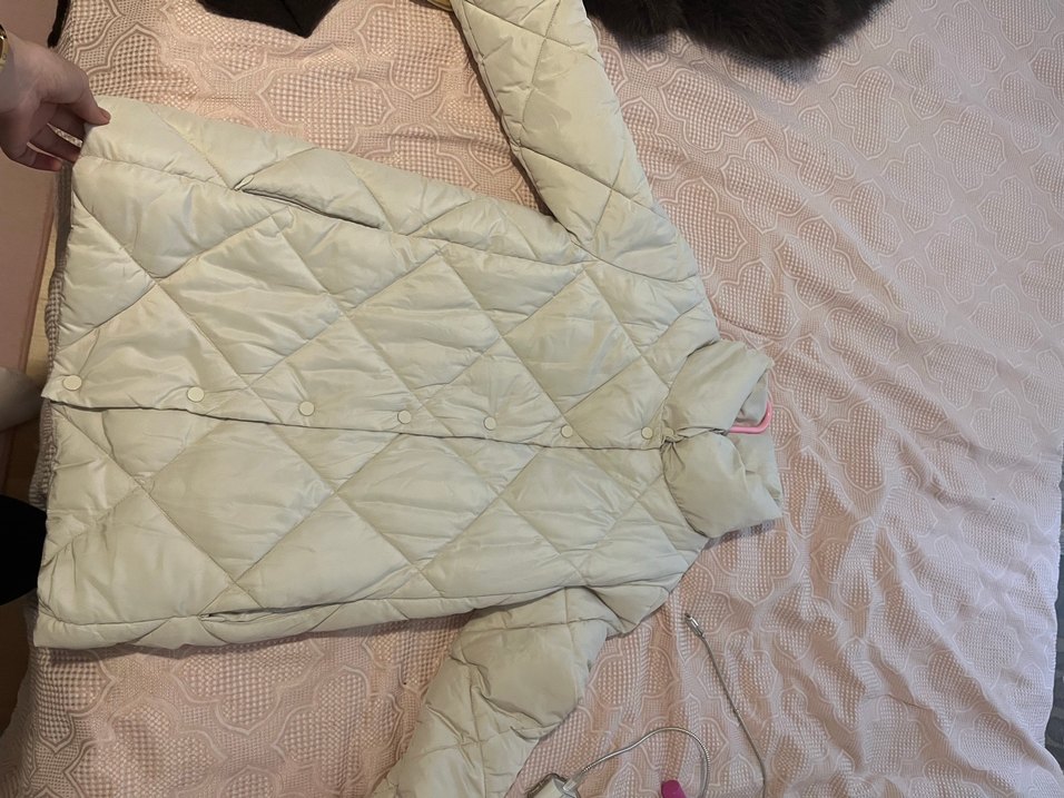 Düğmeli Beyaz Kadın Kışlık Mont - Görsel 2