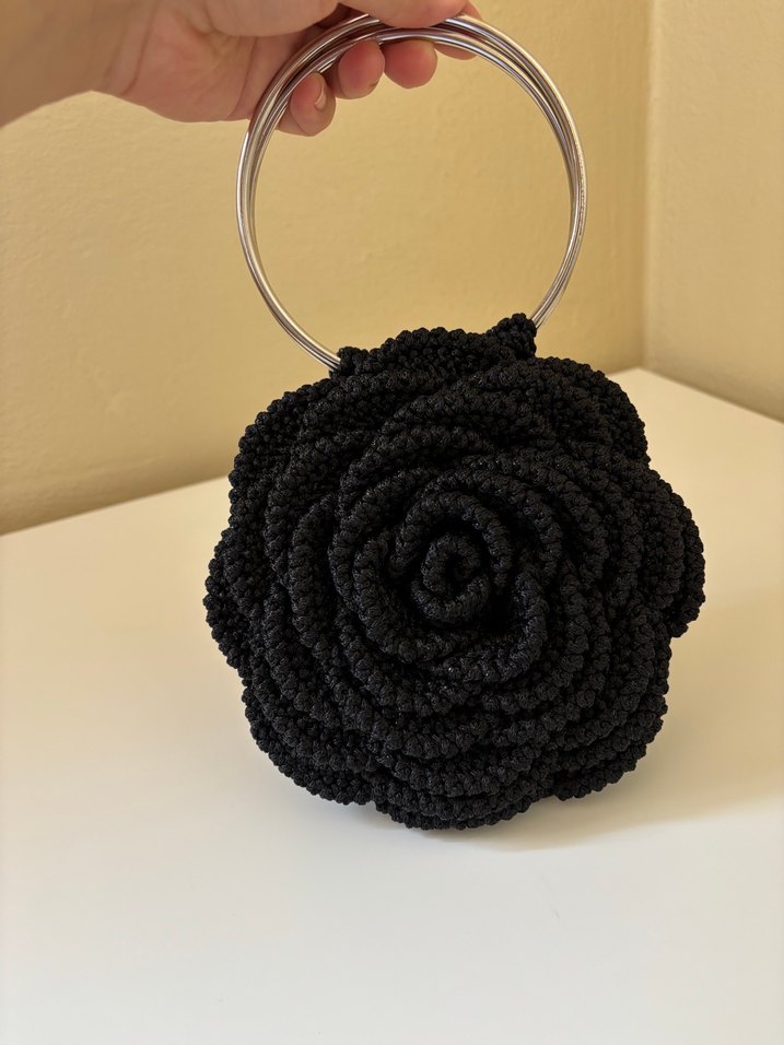 Siyah Örgü Çiçek Desenli Kadın Çanta - Görsel 2