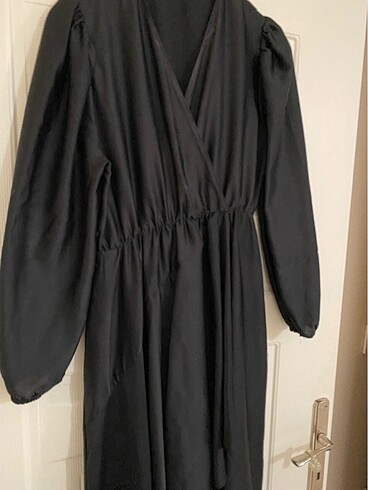 Siyah kısa elbise - Görsel 5