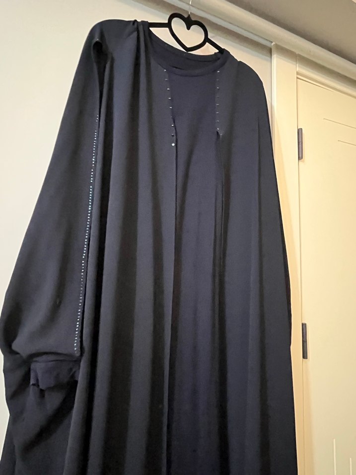 Siyah Uzun Kollu Rahat Kesim Kadın Elbise - Görsel 2