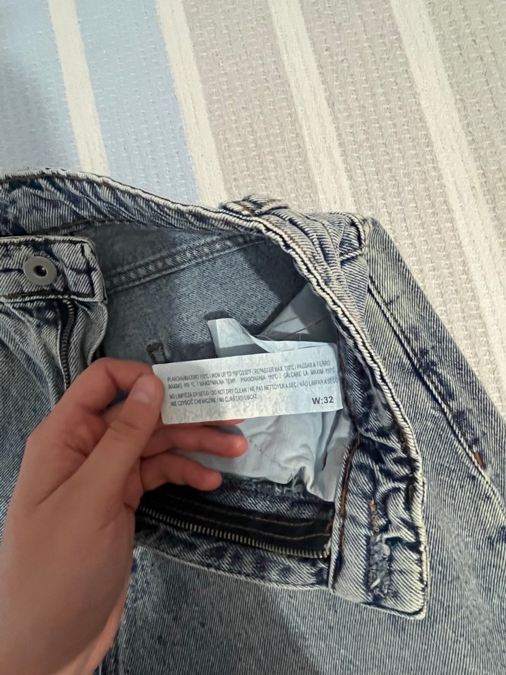 Yırtık Detaylı Kadın Jean - Görsel 2