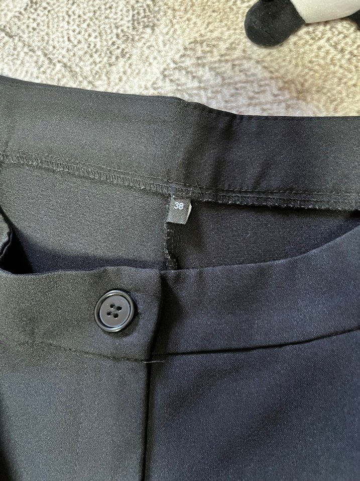 Düğmeli Siyah Kadın Kumaş Pantolon - Görsel 2