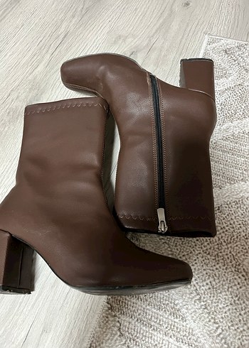 Kahverengi Deri Stiletto Topuklu Kadın Bot - Görsel 3