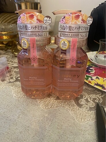 HONEY Melty 2.0 Saç Onarıcı Tedavi 445ml