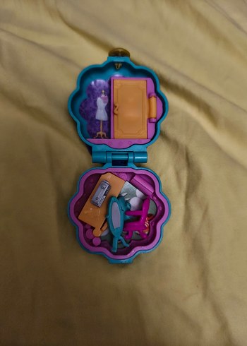 polly pocket mini ev
