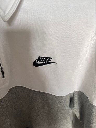 s Beden Nike sweatshirt