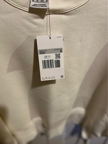 xs Beden beyaz Renk Nike kısa oversize sweatshirt