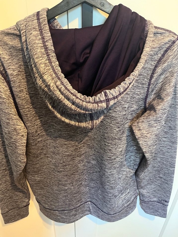 Under Armour Gri Kadın Kapüşonlu Sweatshirt m/L - Görsel 4