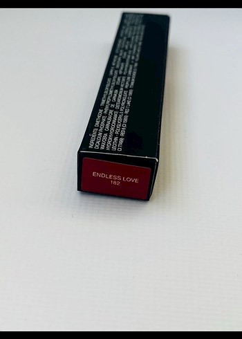 NARS Koyu Kırmızı Ruj Kalemi - Görsel 3