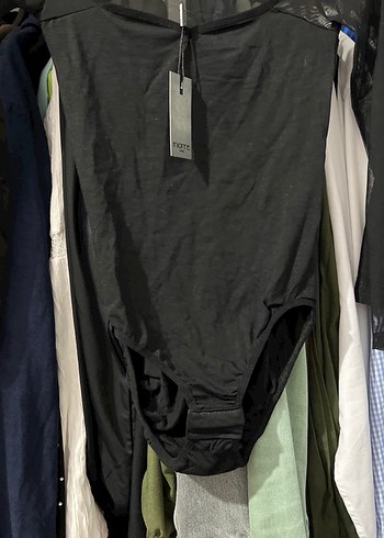 m Beden Siyah Strappy Kollu Kadın Bluz