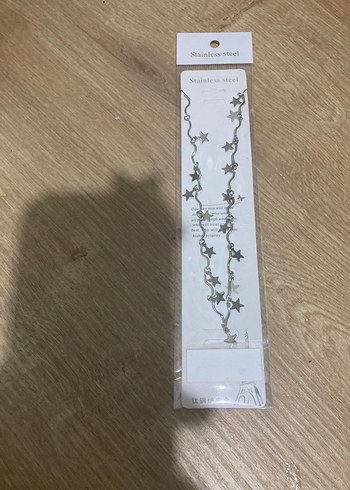 Uzun Zincirli Yıldız Desenli Kadın Kolye