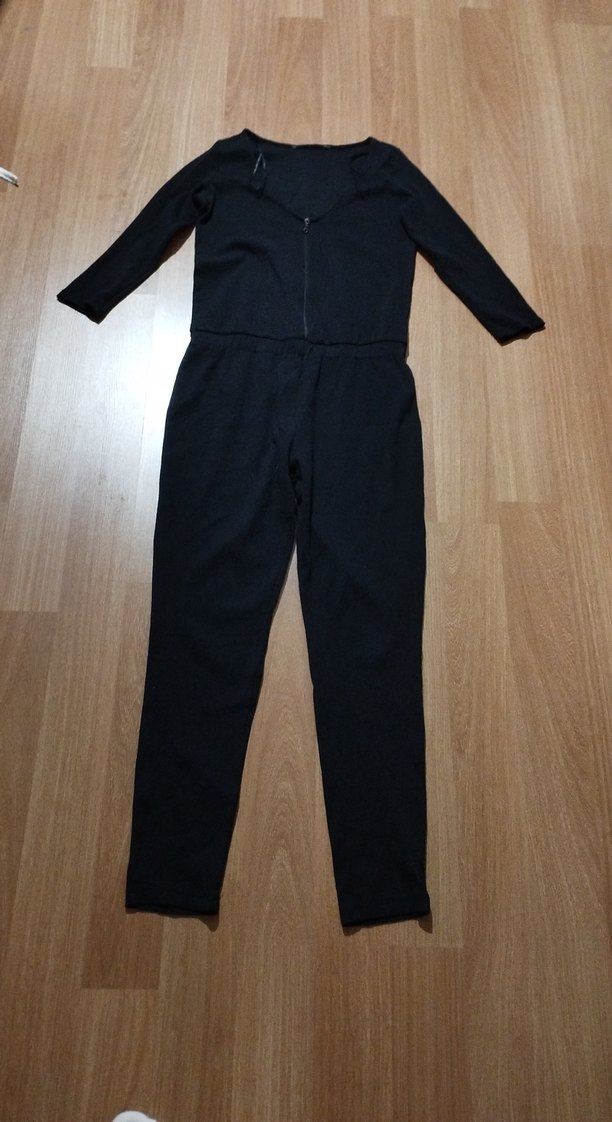 Siyah V Yakalı Uzun Kollu Kadın Tulum - Görsel 2