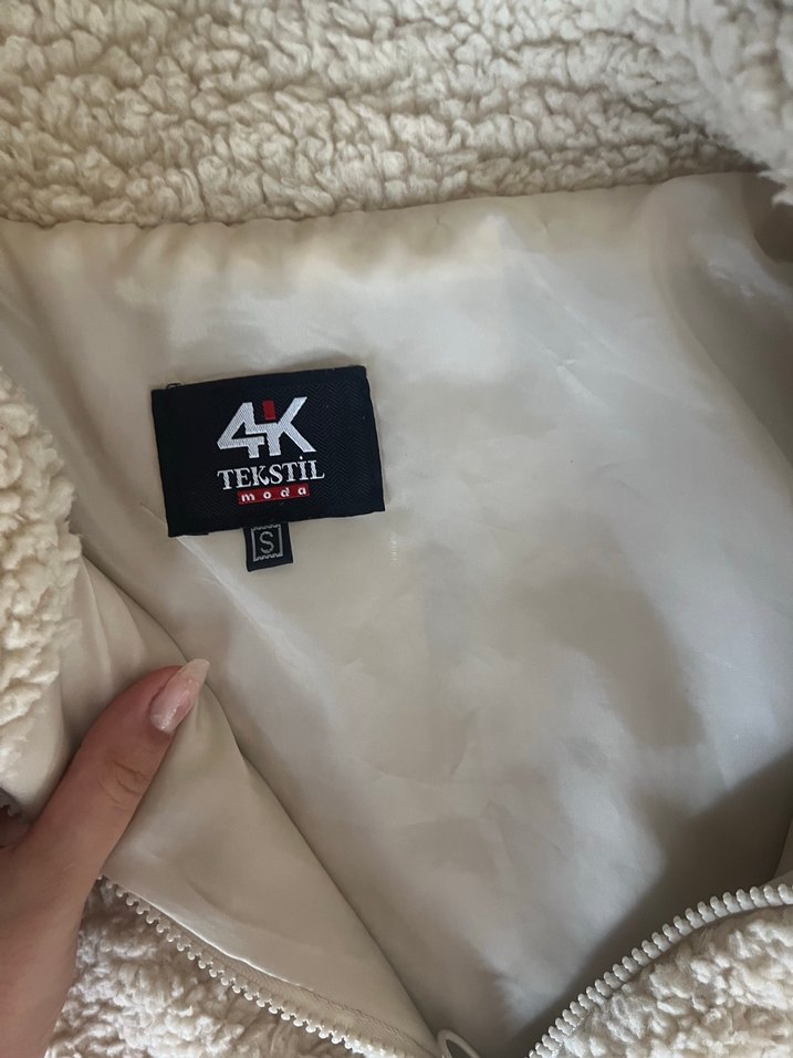 Kadın Peluş Ceket Trendyol - Görsel 4