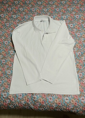 Uzun kollu beyaz polo yaka sweatshirt 