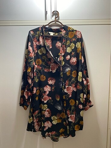 H&M Elbise