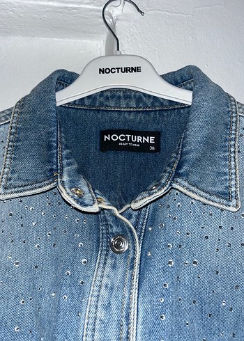 Taşlı ve Düğmeli Kadın Denim Ceket - Görsel 4