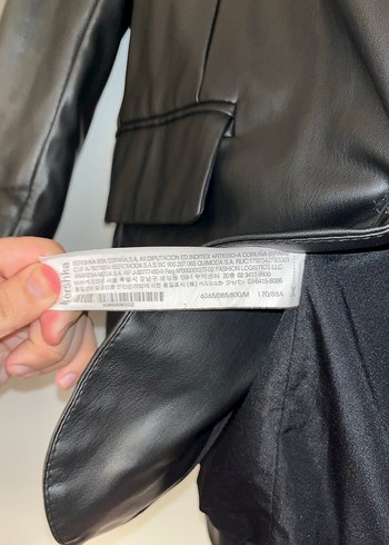 Düğmeli Siyah Deri Kadın Ceket - Görsel 3