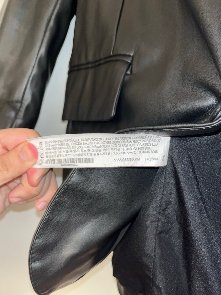 Düğmeli Siyah Deri Kadın Ceket - Görsel 3