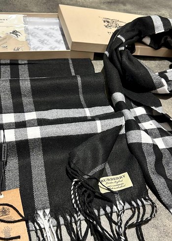 Burberry Burberry Pamuk Kaşmir Karışımı Unisex Şal - Siyah Ekose Desen