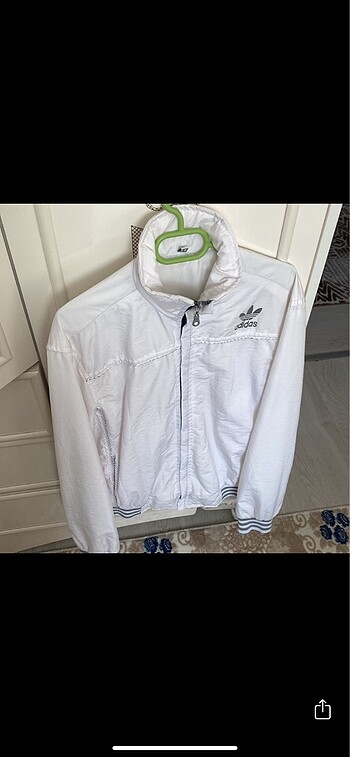 Adidas yağmurluk