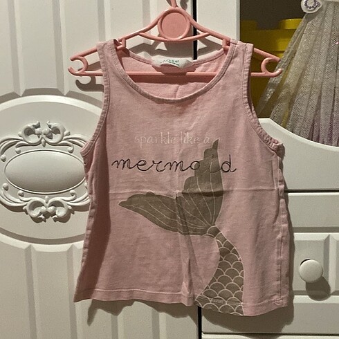 5 Yaş Beden çeşitli Renk Kız çocuk icin elbise, tshirt ve askılı