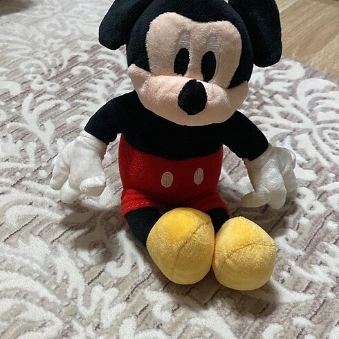 Minnie Mouse Minnie mouse peluş oyuncağı