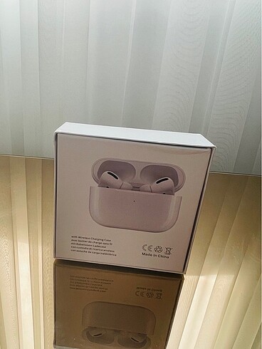 İPhone AirPods kulaklık - Görsel 4