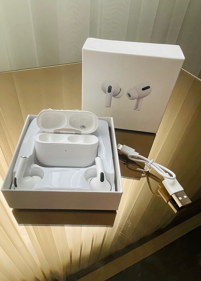 İPhone AirPods kulaklık - Görsel 2
