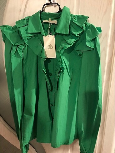 xl Beden SIFIR ETİKETLİ GÖMLEK
