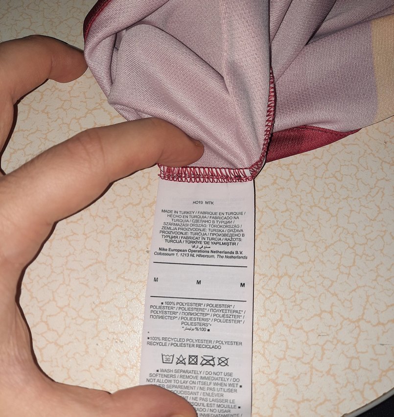 Erkek V Yaka Kısa Kollu Galatasaray orijinal Forması - Görsel 4