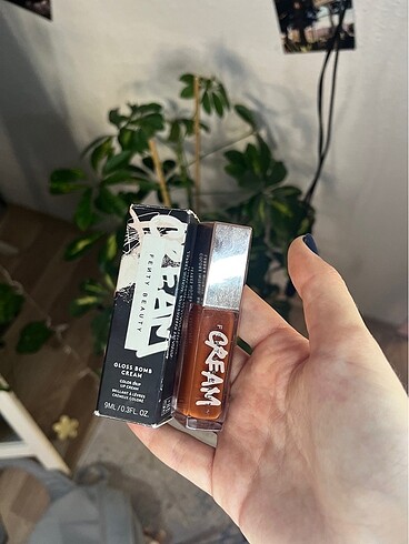 FENTY LİP GLOSS