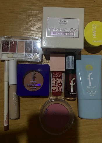Flormar Hepsinin toplamı 300