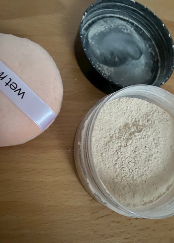 Wet n wild Wet n Wild Transparan Sabitlenici Pudra