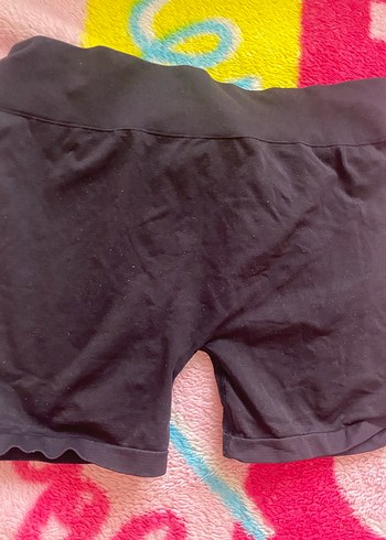 Siyah Elastik Belli Midi  Şortu - Görsel 2